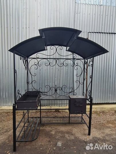 Кованые мангалы с крышей