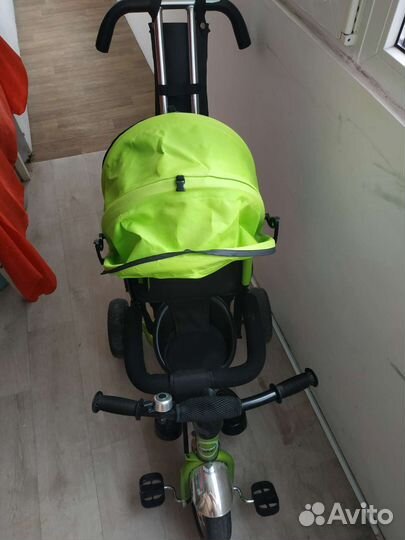 Трехколесный велосипед