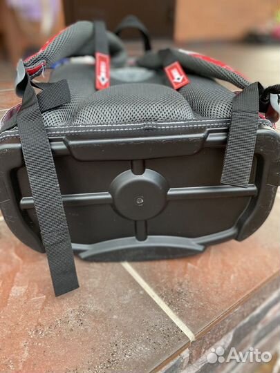 Рюкзак школьный