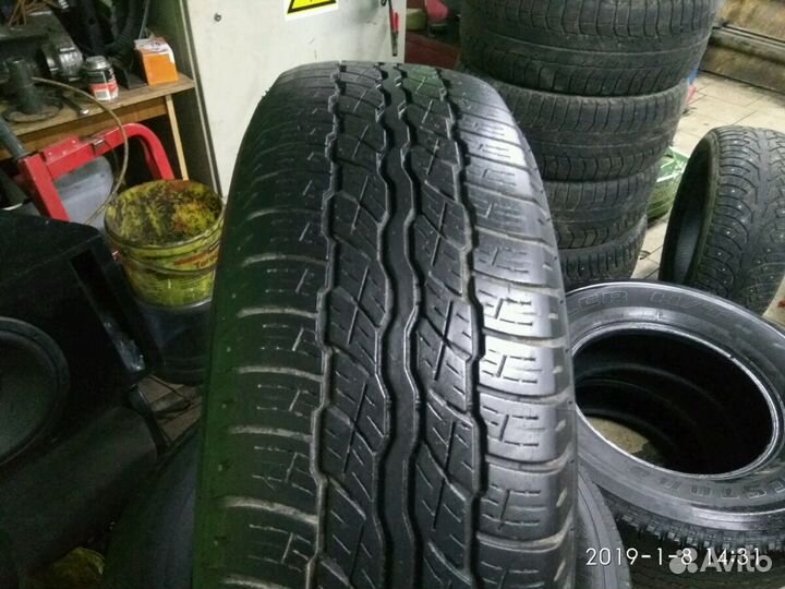 Bridgestone Dueler H/T D687 225/65 R17