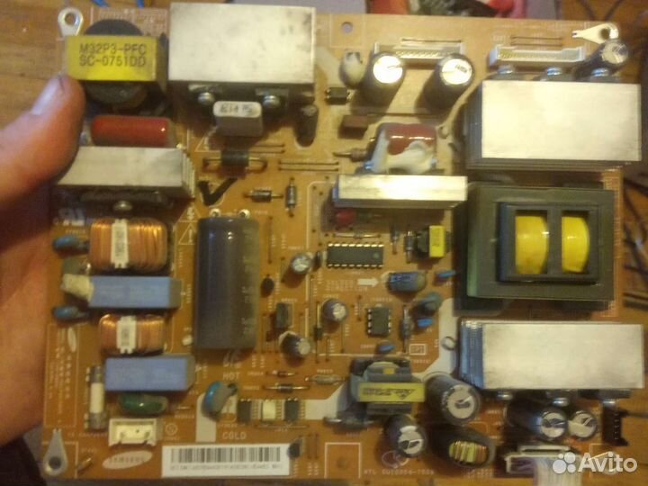 BN44-00191 A снят с рабочего с битой матрицей