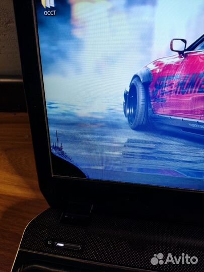 HP a10 4600/4 озу/amd 7670 дефект матрицы в углу