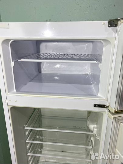 Холодильник Zanussi
