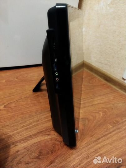 Моноблок Iru intel g4400t /4gb /500gb /24