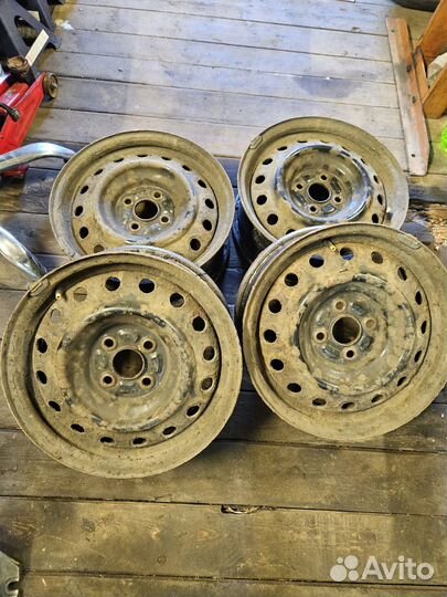 Диски r 15 штамповка Тойота королла б/у