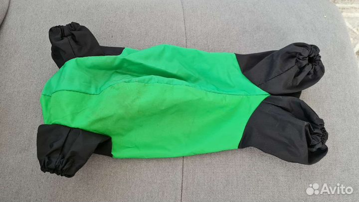 Комбинезон для маленькой собаки