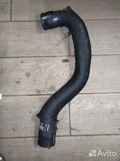 Патрубок интеркулера Jeep Cherokee KJ 2006