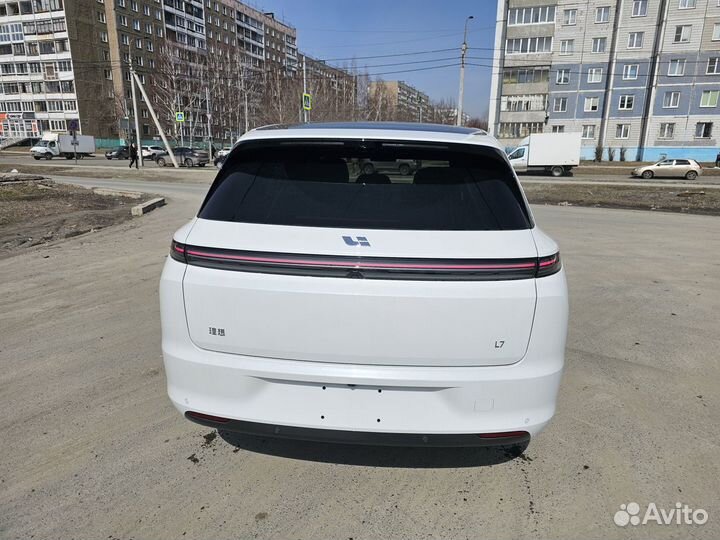 LiXiang L7 1.5 AT, 2024, 56 км