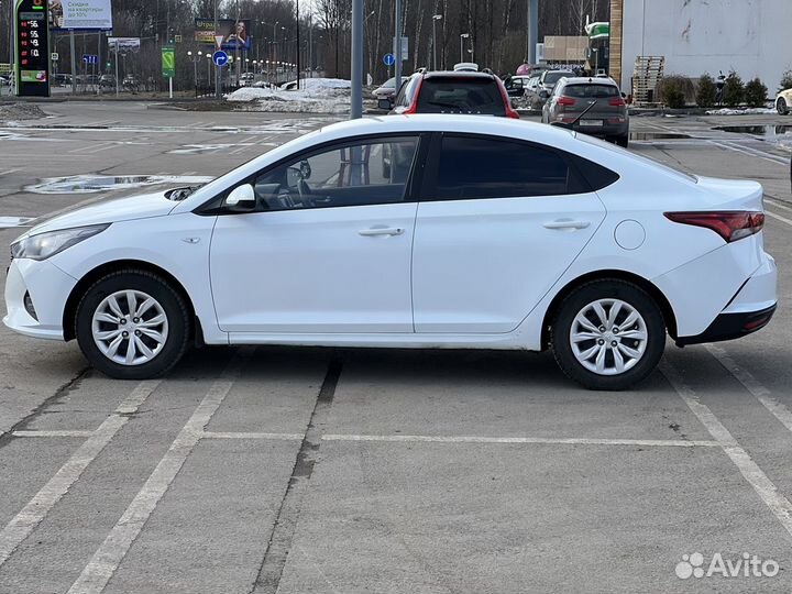 Hyundai Solaris 1.4 AT, 2020, 110 000 км