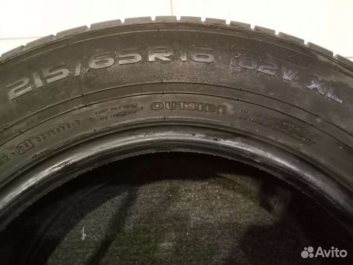 Nokian Tyres Hakka Blue 215/65 R16 102V