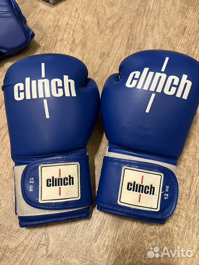 Боксерские перчатки 12 oz