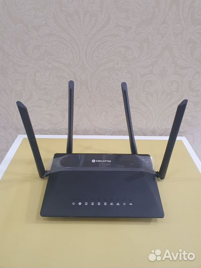 Wi-fi роутер FR1000-1 (Dir - 825)