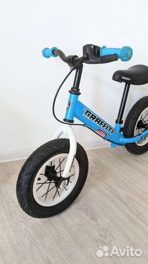 Беговел Graffiti Rocket