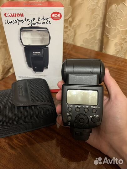 Вспышка камеры canon 580EX II