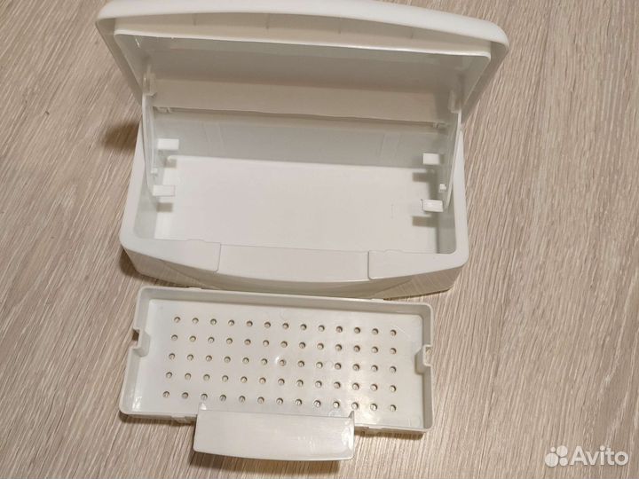 Ёмкость для стерилизации инструментов