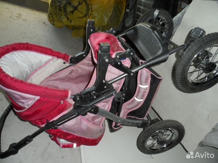 Продам детскую коляску