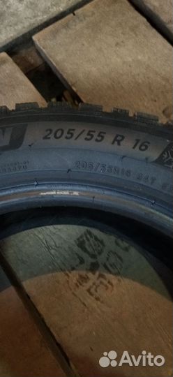 Michelin X-Ice North 4 205/55 R16