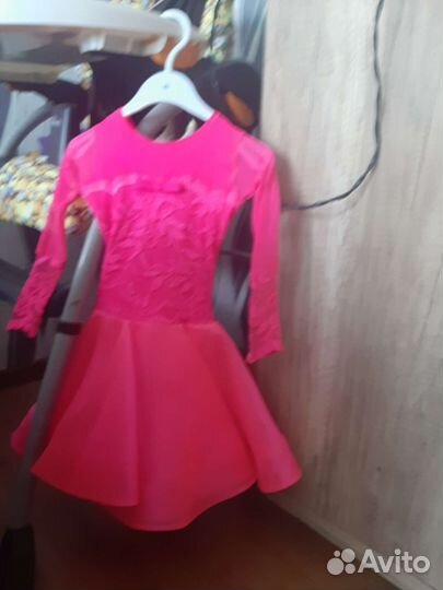 Платье для бальных танцев