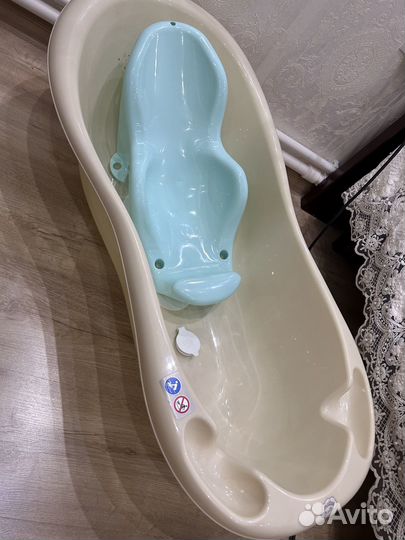 Ванночка для купания с подставкой