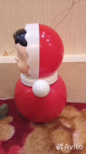 Игрушка неваляшка