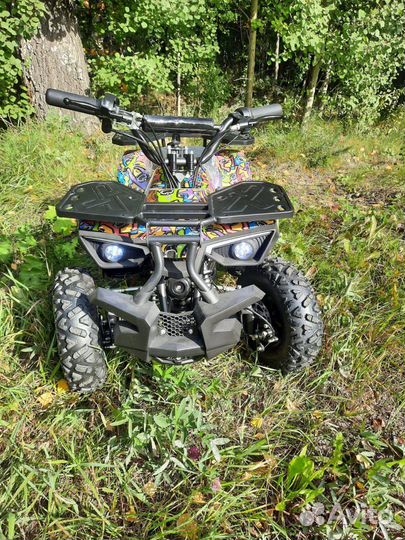 Квадроцикл детский электрический Motax