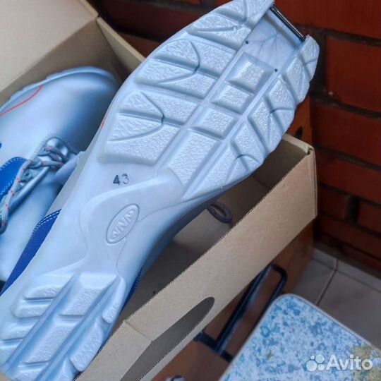 Лыжные ботинки 3 пары