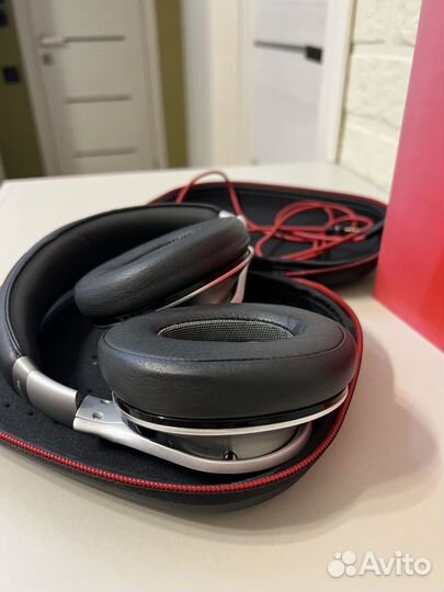 Beats executive Наушники