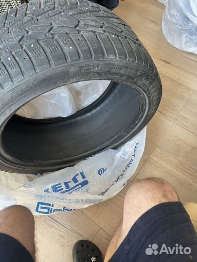 Nokian Tyres Hakkapeliitta 9 255/40 R19 100T
