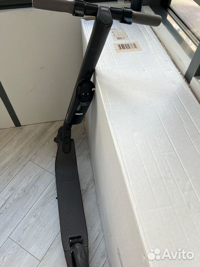 Электро самокат ninebot