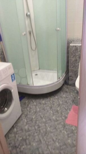 Комната 54 м² в 2-к., 1/5 эт.