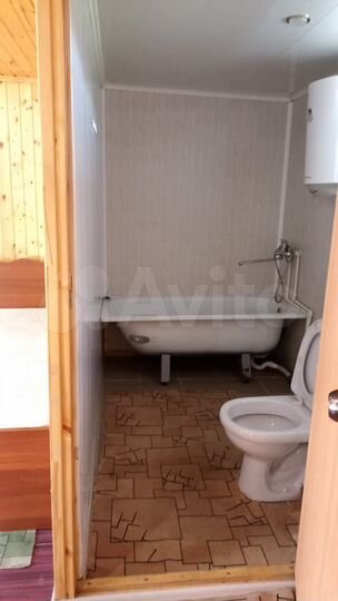 Дом 16 м² на участке 2 сот.