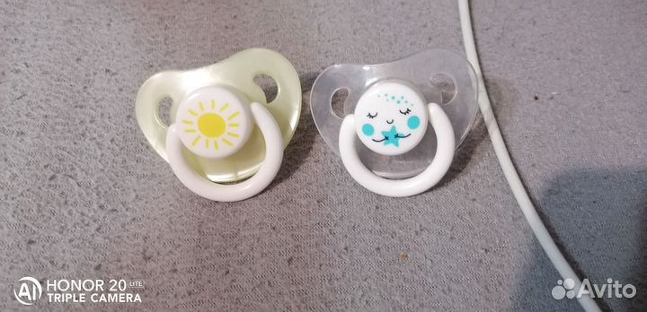 Соски пустышки новые