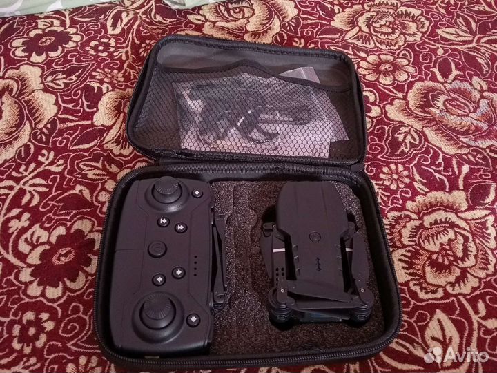 Продам квадрокоптер цена договорная