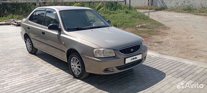 Hyundai Accent, 2009