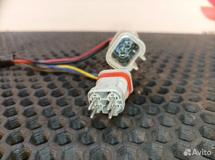 Моторчик стеклоподъемника правый