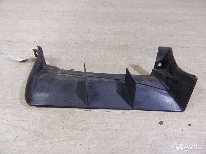 Воздуховод радиатора Audi A6 C6