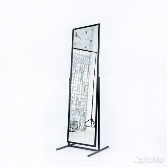 Зеркало напольное Liberty на ножках, чёрный муар