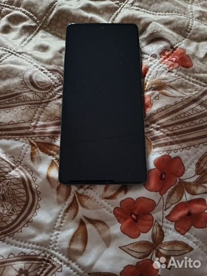 Tecno Camon 30, 8/256 ГБ