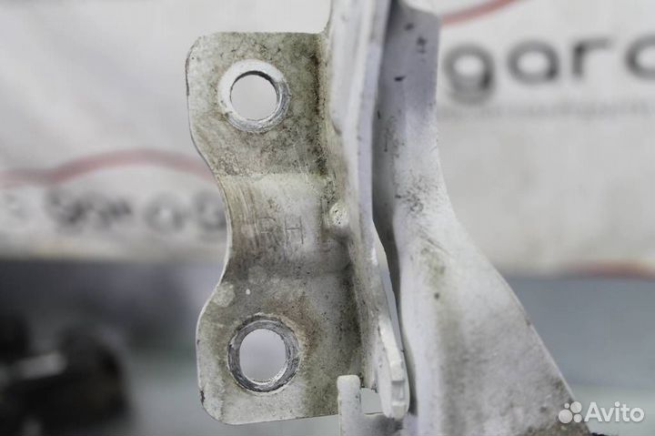 Петля капота правая Chevrolet Cruze 2013-2016