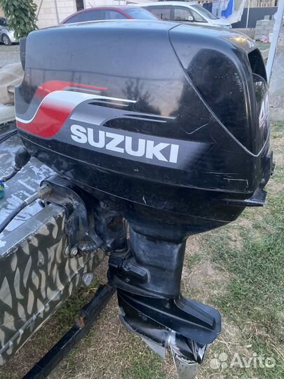 Моторная лодка