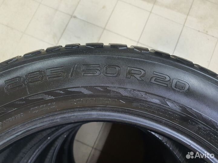 Nokian Tyres Hakkapeliitta 9 SUV 285/50 R20 116T