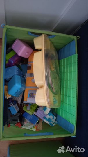 2 коробки lego конструктора