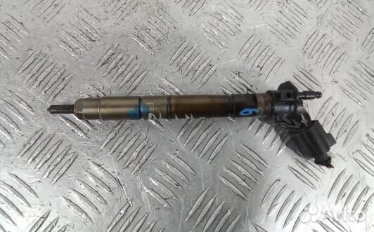 Форсунка дизельная volkswagen touareg 7L (7NT10AL0