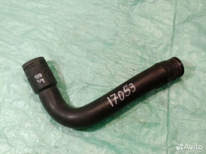 Патрубок радиатора Volkswagen Passat B5