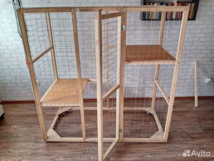 Вольер для животных в квартиру. Можно под рассаду