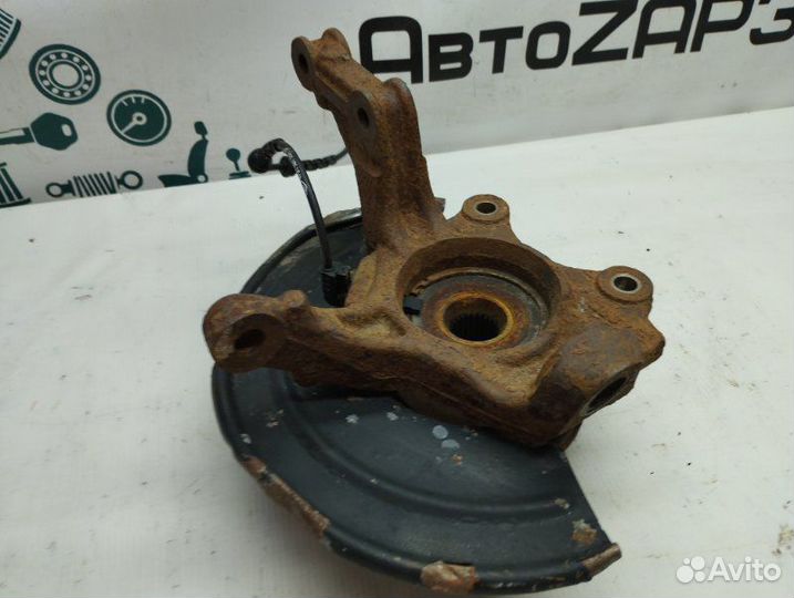 Кулак поворотный передний левый Renault Duster