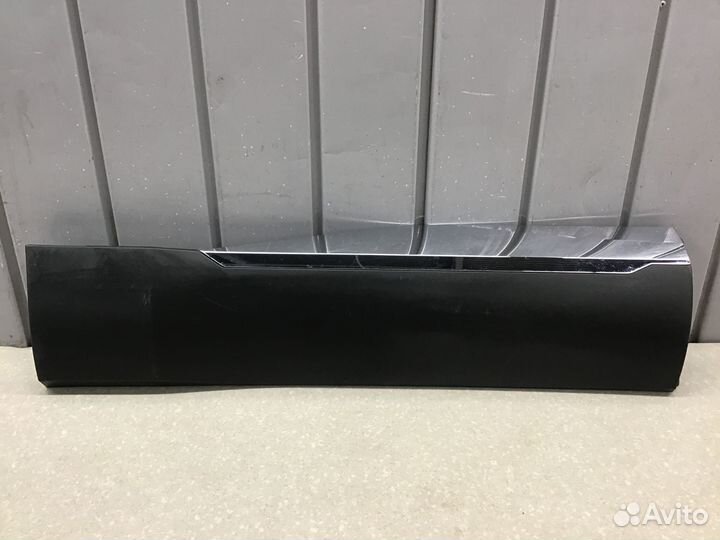 Накладка двери задней правой Haval F7 2019