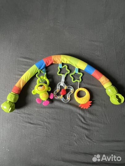 Дуга/подвеска с игрушками развивающая