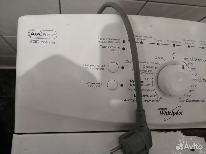 Стиральная машина с вертикальной загрузкой