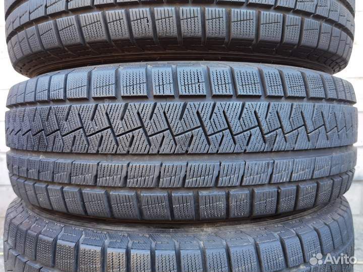 Pirelli Ice Asimmetrico 225/65 R17 102Q